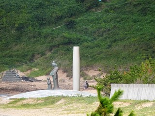 053.JPG